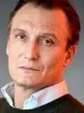 Оливер Мазуччи