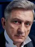 Анатолий Петров